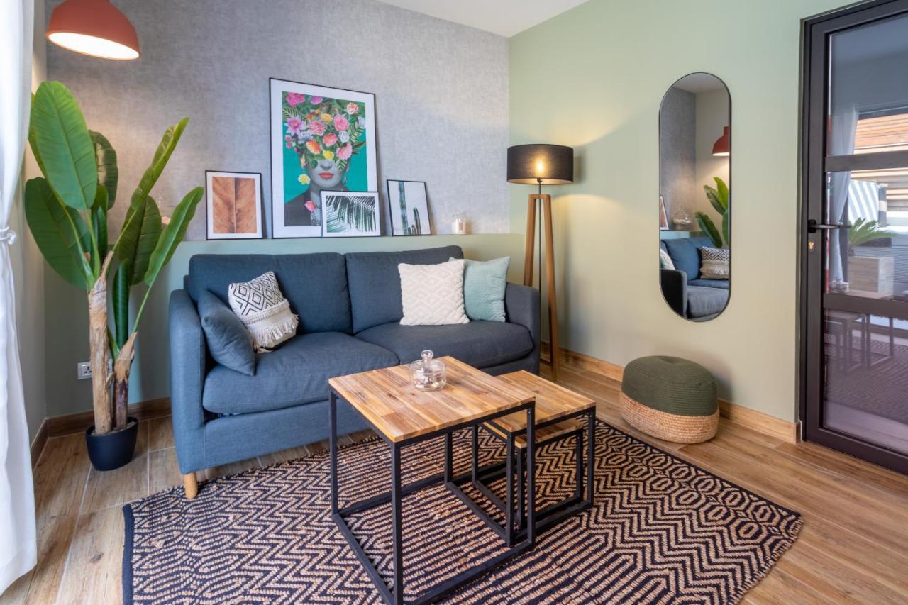 L'entre deux-suite romantique - jacuzzi privatif - 1 petit déjeuner pour 2 OFFERT Le Somail Esterno foto